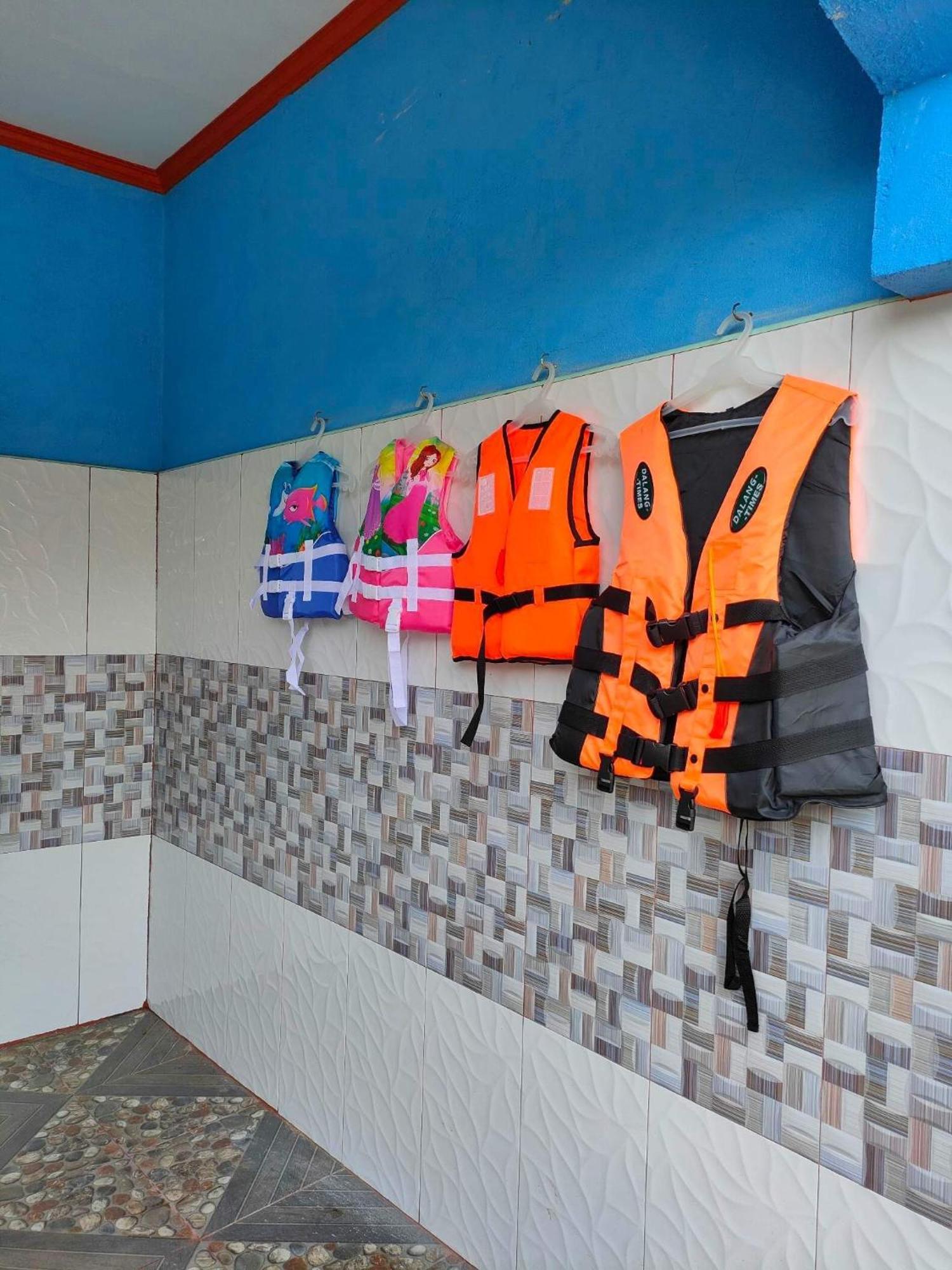 R&D Traveller'S Inn Anda  Kültér fotó